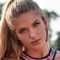Alica Schmidt Nude