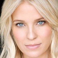 Alicia Leigh Willis Nude