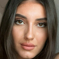 alinavaranik Nude