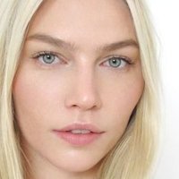 Aline Weber Nude