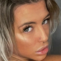 Charlianne Jayne Nude