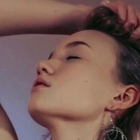 Diana Volynets Nahé