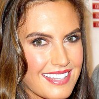 Elizabeth Chambers Nude