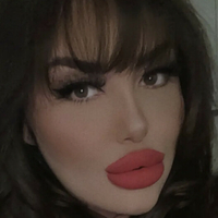 ElleHutchx Nude