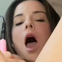 emdoesdoggy Nude