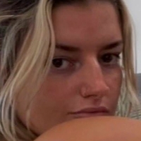 entirelyalex Nude
