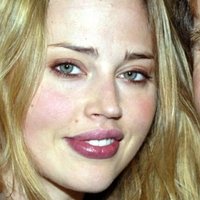 Estella Warren Nude