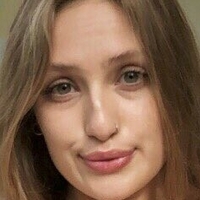 феерична курва Голи