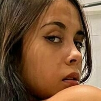 imcaroline Nude