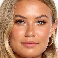 Kennia De Seinne Nude