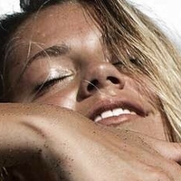 Kinsey Golden Nude