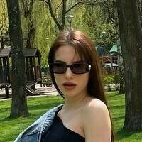 krisblow Nude
