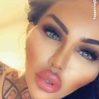 Lady Pleasure Nude