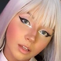 Laura Tsuki Nude
