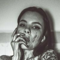Liz Oliver Nude