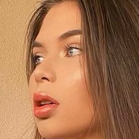 Louise.wmn Nude