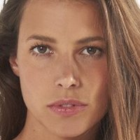 Lucy Bayet Nude