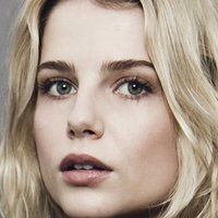 Lucy Boynton Nude