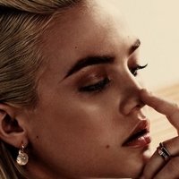 Maddie Hasson Nude