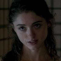 Natalia Dyer Nude