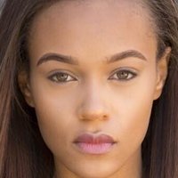 Reign Edwards Nude
