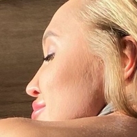 Roxy Vertigo Nude