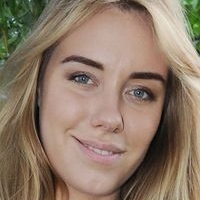 Ryana Nude