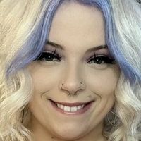 Taylor Nude