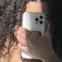 Uhhliar Nude