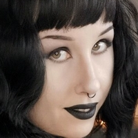 Vampyrbrat Nude