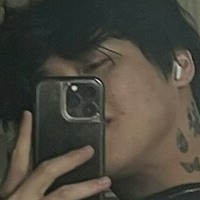 yellofeverr Nude