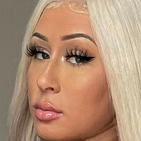 yourfavshaawty Nude
